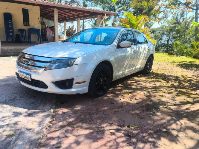 Ford Fusion SEL 3.0 V6 AWD 24V 243cv Aut. 2010