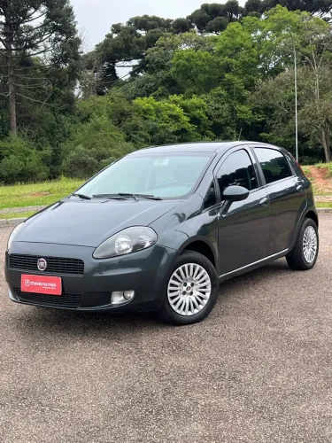 Fiat Punto Attractive 1.4 Fire Flex 8V 5P 2011