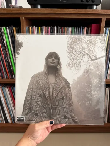 Disco de vinil LP - Taylor Swift - Folklore edição limitada clandestine meetings