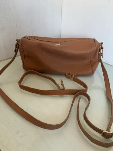 Bolsa de couro Via Mia caramelo