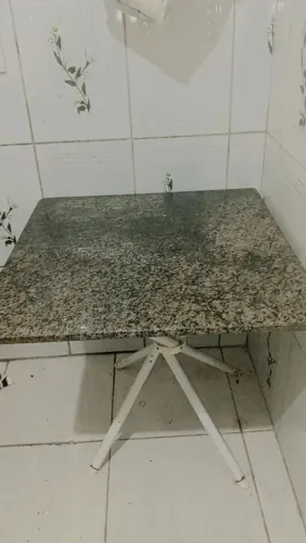 Mesa de mármore 