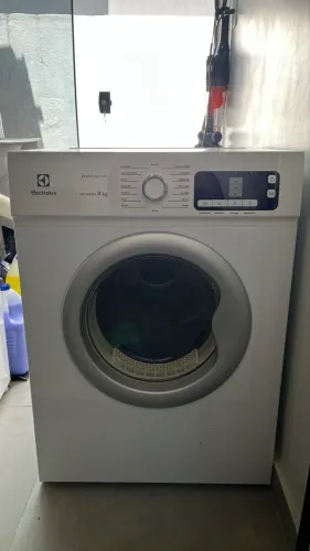 Secadora de Roupa Electrolux