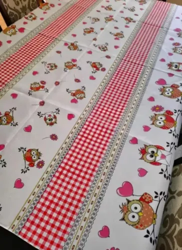 3 toalhas de mesa 1.40 mts x 1.40 mts