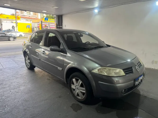 Renault Megane Sedan Dynamique 2.0 16V Aut. 2007