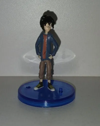 BONECO MINIATURA ORIGINAL DISNEY OPERAÇÃO BIG HERO SIX 6 HIRO HAMADA COLADO NA BASE