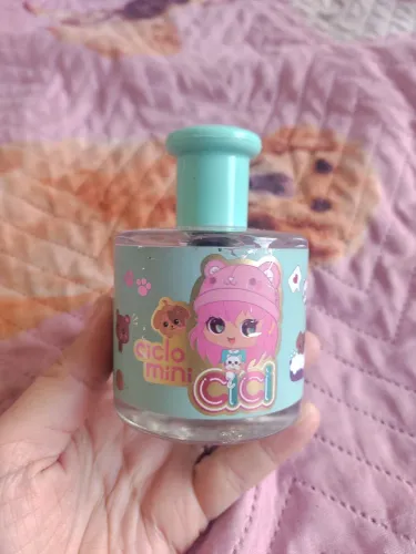 Perfume maravilhoso infantil comprado nas lojas Renner 