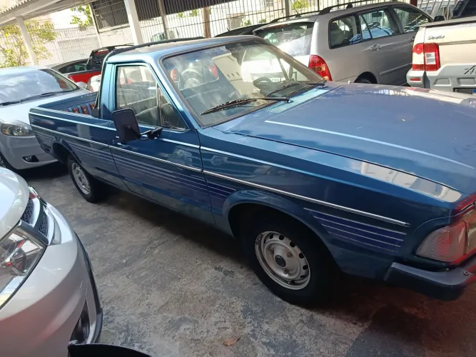 Ford Pampa GL 1.6/ 1.8 (álcool) 1993