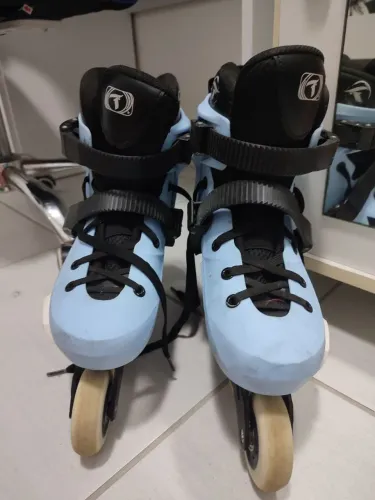 Patins Traxart Revolt azul tamanho 36