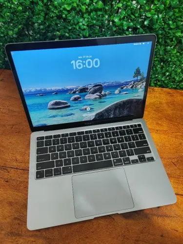 Macbook Air m1 2020