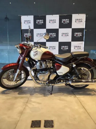 Nova Classic Vallam Red 650cc - Amanda 