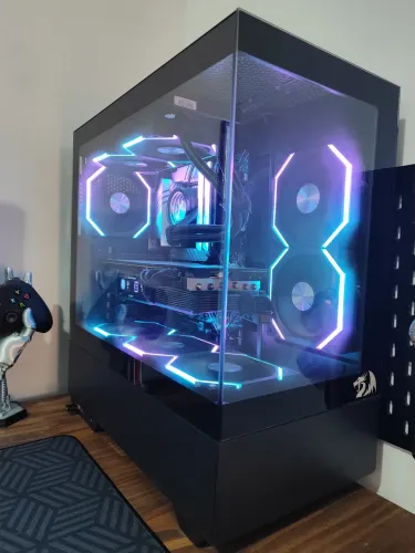 PC Gamer i9 12900KF + 3080ti