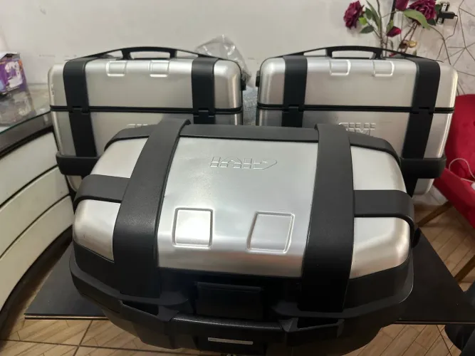 Bauletos Givi