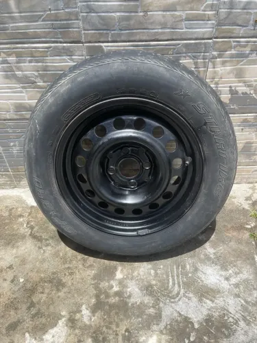 Roda aro14/pneu 175/70R14