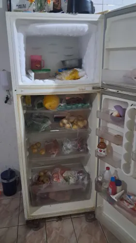 Vendo essa geladeira