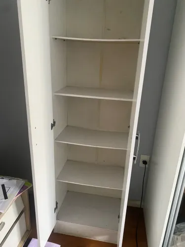 Venda roupeiro duas portas usado
