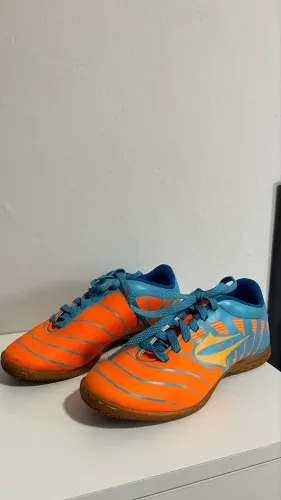 Chuteira Futsal + meião