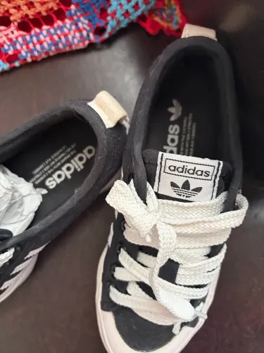 Tênis Adidas Nizza Preto e Branco Original - Tam. 33