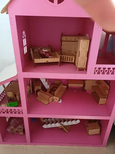 Casa da barbie com móveis