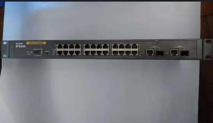 Switch Ethernet D- Link Des - 3226L Usado