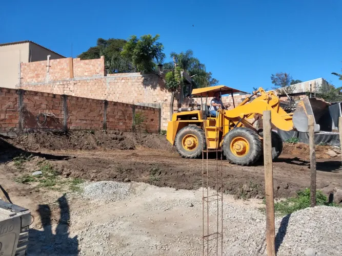 Área com radier pra dois andares 70 metros quadrados 