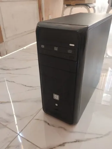Computador pra reparo ou troca de peça.