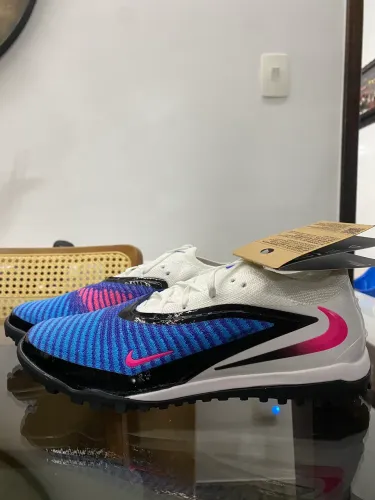 Chuteira Nike Phantom 6 Elite Society TAM 40