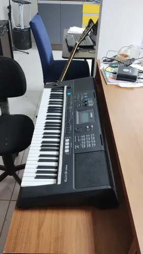 TECLADO YAMAHA PSR - 473