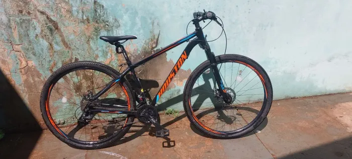 BICICLETA HOUSTON SKYLER ARO 29 - SEMINOVA