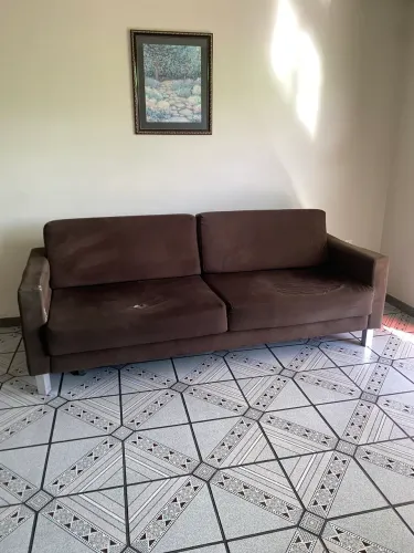 Sofá 4 lugares 2,30 m Sofá 4 lugares 2,30 m - Confortável e espaçoso (LEIA A DESCRIÇÃO)