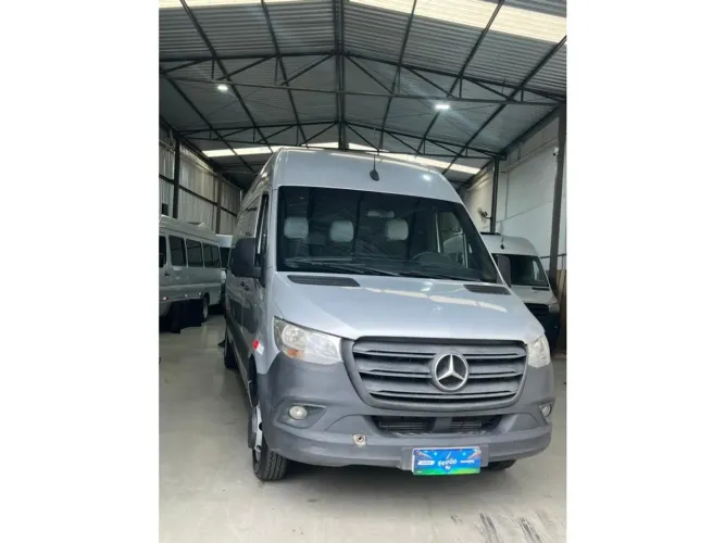 Mercedes-Benz Sprinter 516 Furgão E.l.t. Alto 2.2 Dies 2022