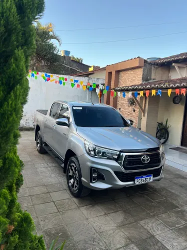 Toyota Hilux CD SRX 4X4 2.8 TDI 16V Diesel Aut. 2019