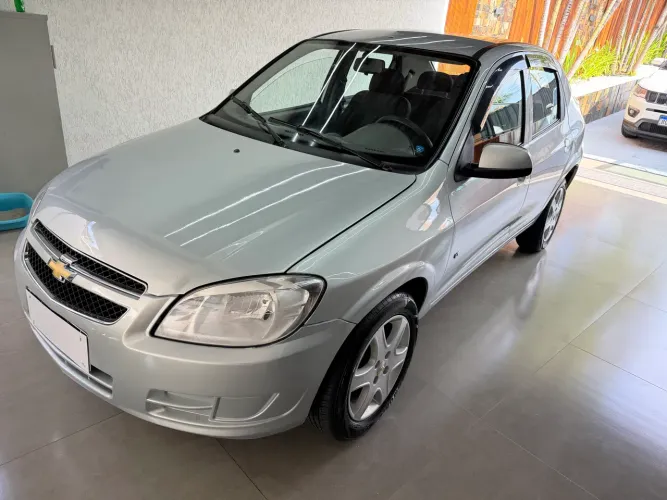 Chevrolet Prisma Sed. Maxx/ LT 1.4 8V Econof. 4P 2012
