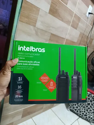 Rádio comunicador Intelbras UHF RC 3002