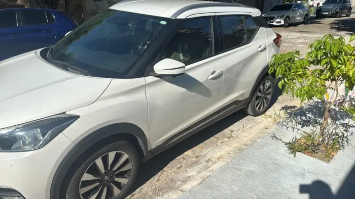 Nissan Kicks SL 1.6 16V Flexstar 5P Aut. 2017