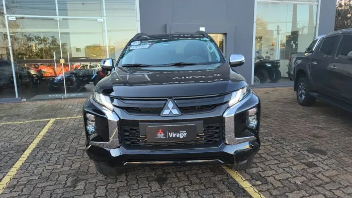 Mitsubishi TRITON HPE 2.4 CD 4X4 TB Diesel Aut. 2024