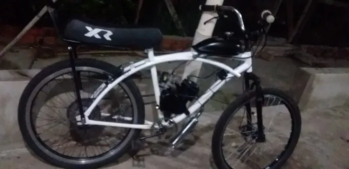 MOTORIZADA 2t 80CC  NOVA 2 MESSES DE USO