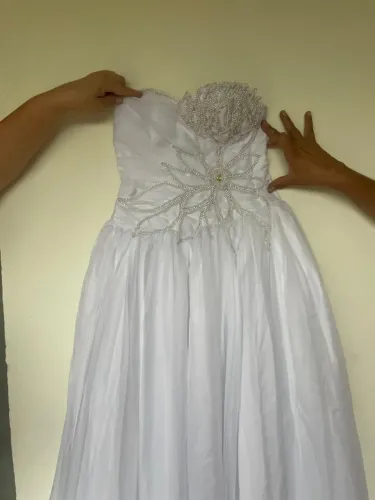Vestido debutante com forro