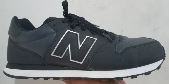 Tenis num/ 42 em boas condicoes.