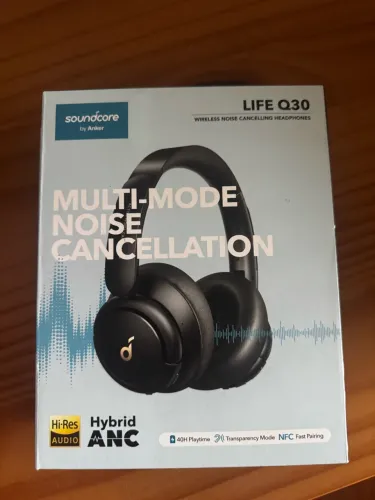 Fone de Ouvido Soundcore Q30