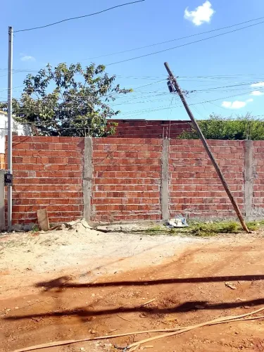 Vendo um lote na Santa Lúcia cidade estrutural