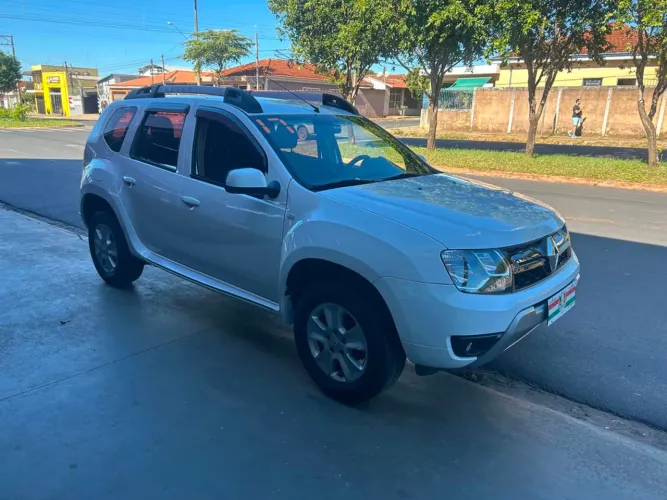 Renault Duster Dynamique 1.6 Hi-flex 16V Mec. 2017
