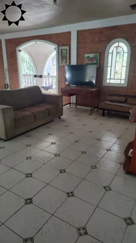 CASA TRÊS MONTANHAS