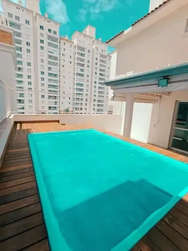 Excelente Cobertura de alto padrão com 3 Dormitórios, 2 Suítes e 213 m² à Venda por R$ 1.3