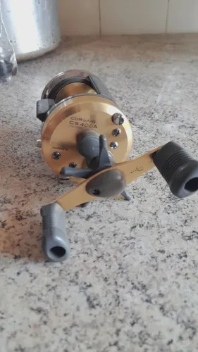 Carretilha shimano e kit de pesca