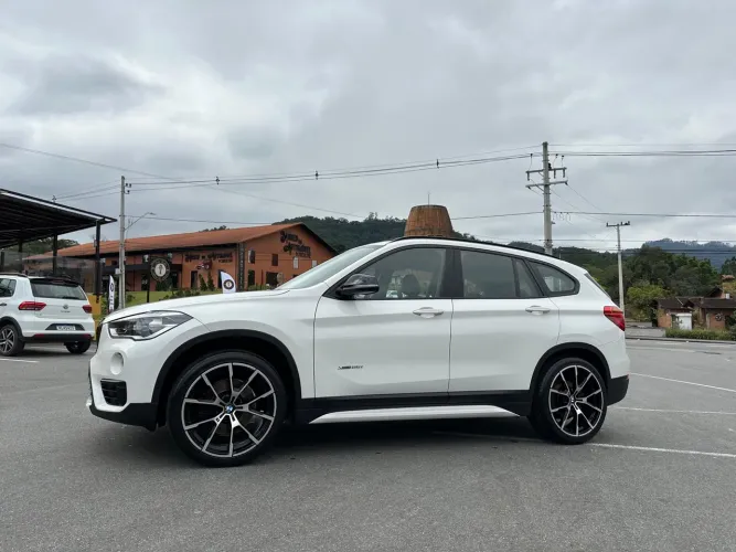 BMW X1 Xdrive 25I Sport 2.0/2.0 Flex Aut. 2016