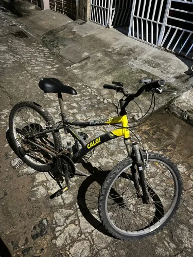 Bike Caloi Aro 26 (usada)