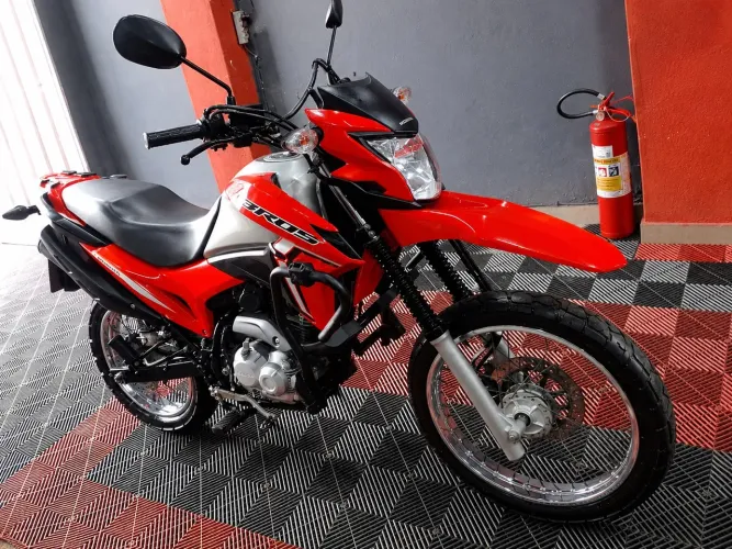 Honda Bross 2022