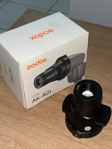 Modificador Godox AKR21