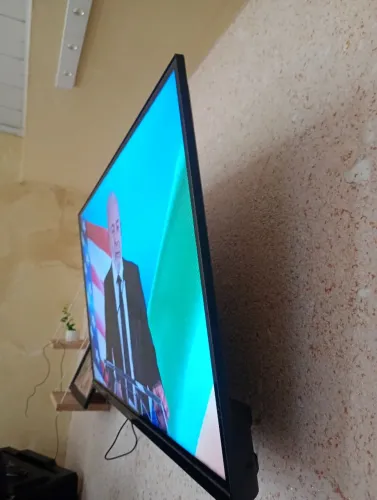 Vendo tv 32 smart nova 8 meses de uso