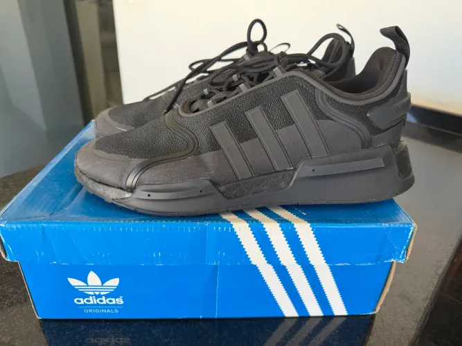 Adidas NMD V3 - Novo